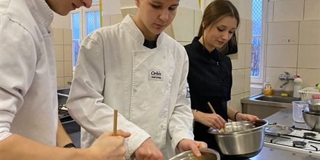 Powiększ grafikę: kuchnia hiszpańska - teoria i praktyka