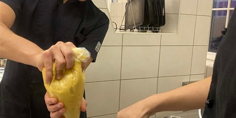 Powiększ grafikę: kuchnia hiszpańska - teoria i praktyka