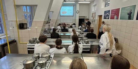 Powiększ grafikę: kuchnia hiszpańska - teoria i praktyka