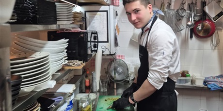 Powiększ grafikę: praktyki