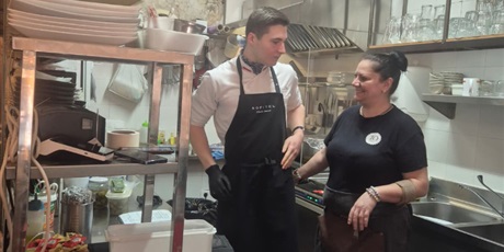 Powiększ grafikę: praktyki