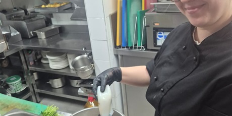 Powiększ grafikę: praktyki