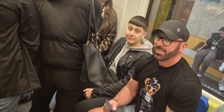 Powiększ grafikę: wspólne podróże