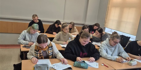 Powiększ grafikę: nauka hiszpańskiego