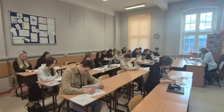 Powiększ grafikę: nauka hiszpańskiego