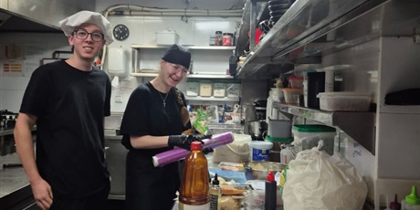 Powiększ grafikę: praktyki