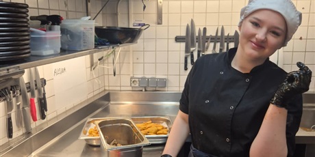 Powiększ grafikę: praktyki