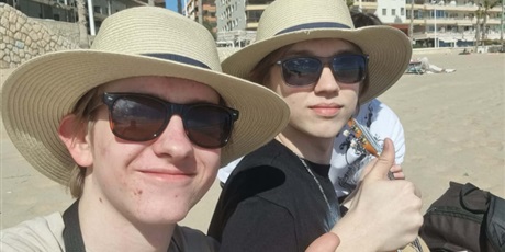 Powiększ grafikę: wspólne podróże