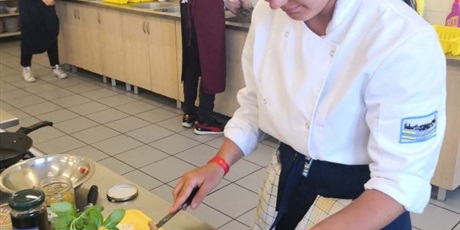 Powiększ grafikę: konkurs-la-cucina-italiana-2019-eliminacje-szkolne-115239.jpg