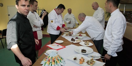 Powiększ grafikę: konkurs-literacka-kuchnia-2012-112131.jpg