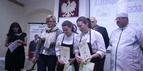 Powiększ grafikę: konkurs-literacka-kuchnia-2015-113205.jpg