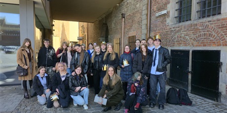 Powiększ grafikę: Młodzież ZSGH w Teatrze Wybrzeże