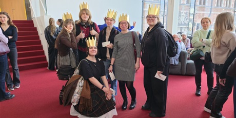 Powiększ grafikę: Młodzież ZSGH w Teatrze Wybrzeże