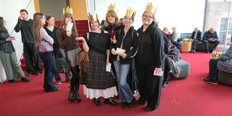 Powiększ grafikę: Młodzież ZSGH w Teatrze Wybrzeże