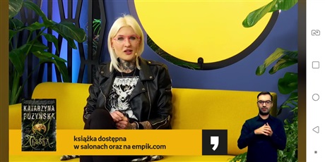Powiększ grafikę: Katarzyna Puzyńska promuje swoją najnowszą książkę "Chąśba".