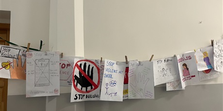 Powiększ grafikę: Prace uczniów w ramach Tygodnia Przeciwdziałania Przemocy Rówieśniczej