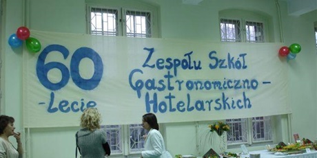 Powiększ grafikę: zsgh-gdansk-60-lecie-23-11-2007-115446.jpg